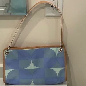 MAXX NEW York canvas purse. Size small. 12” x 7”.